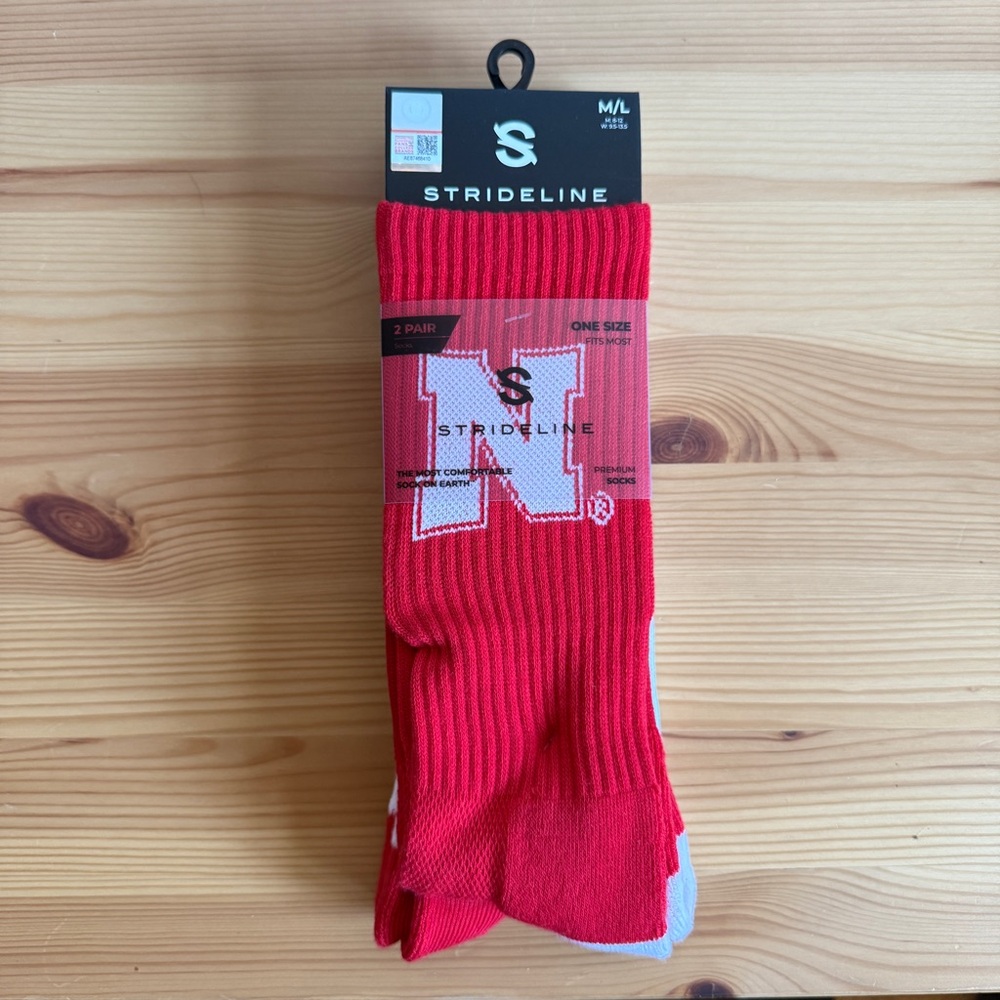 Nebraska Huskers Crew Socks Red & White | Medium/Large | NCAA Game Day - Picture 3 of 4